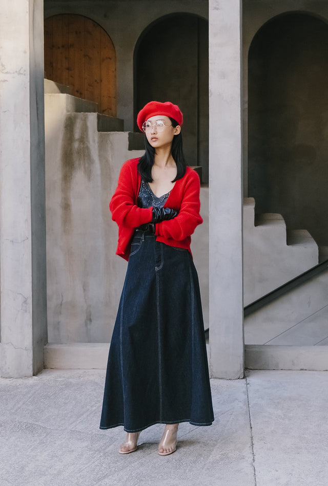 Cardigan rouge doux, ample et léger pour un confort enveloppant - Pulls & gilets Mes Demoiselles - Image 1