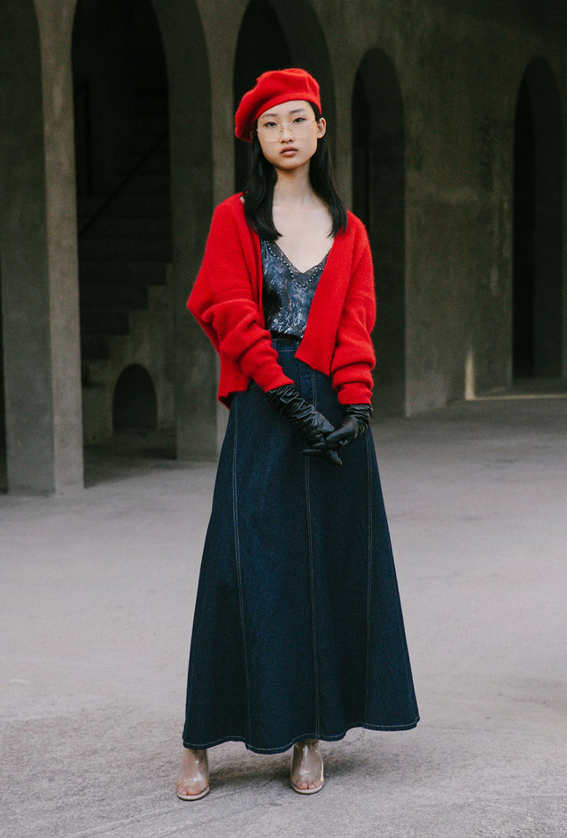 Cardigan rouge doux, ample et léger pour un confort enveloppant - Pulls & gilets Mes Demoiselles - Image 3