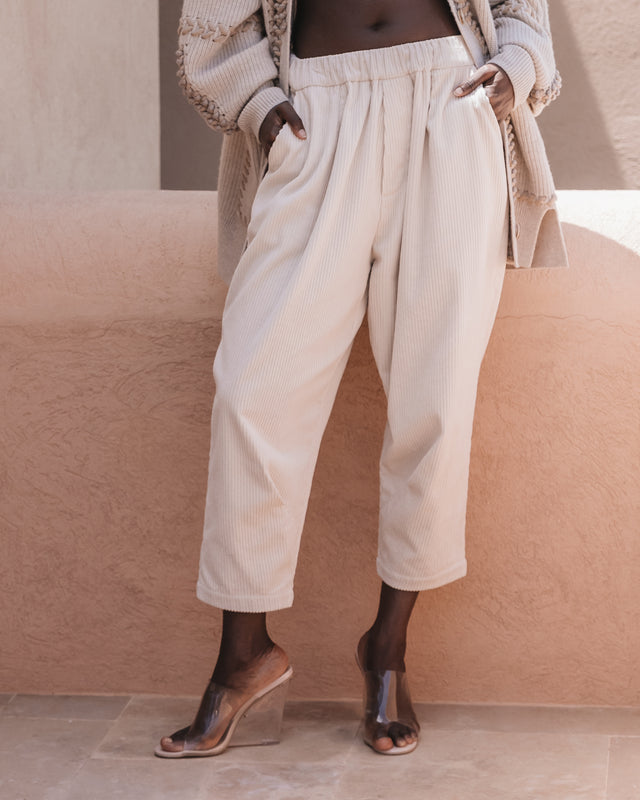 Pantalon velours côtelé écru, coupe ample moderne et confortable - Pantalons & combinaisons Mes Demoiselles - Image 2