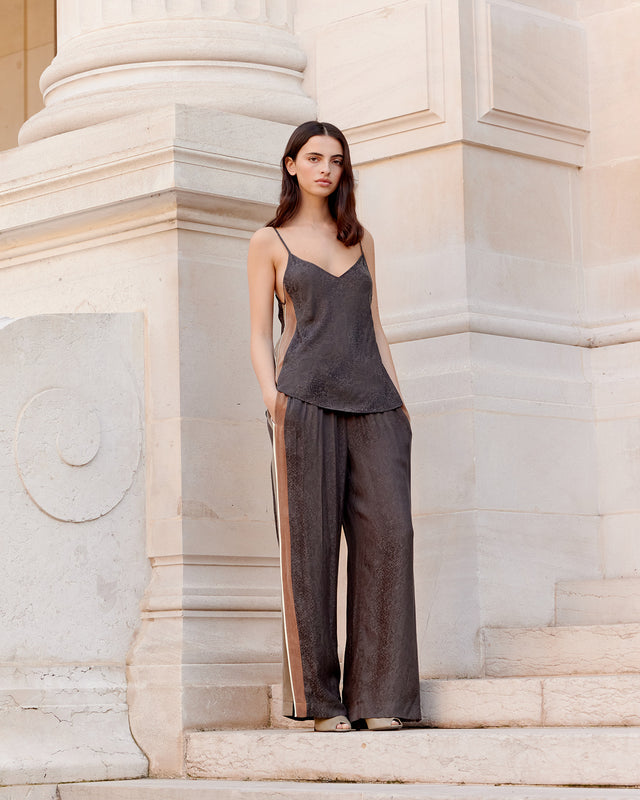 Top Loane - Black - Image 1
