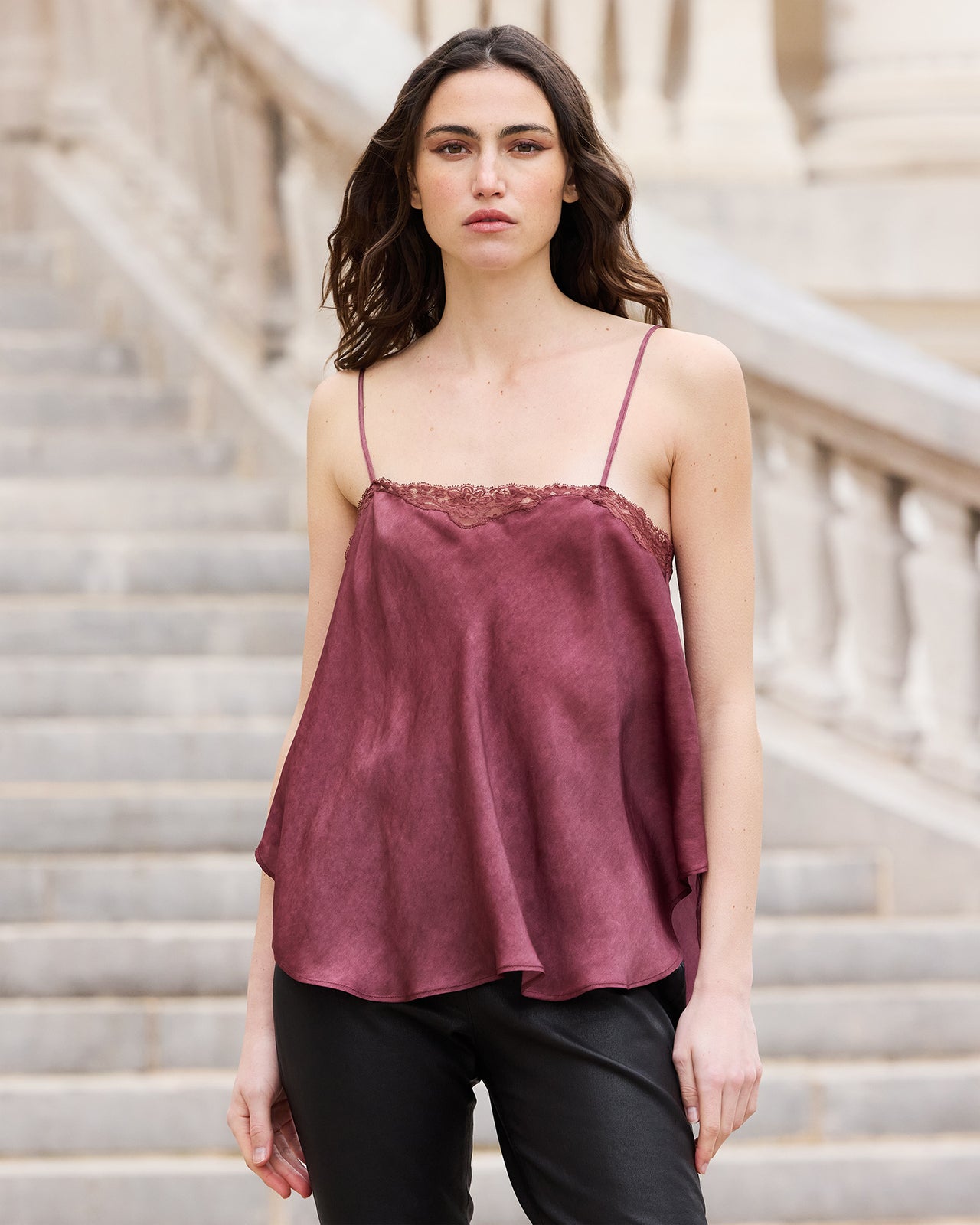Top Mucha - Red - Image 3