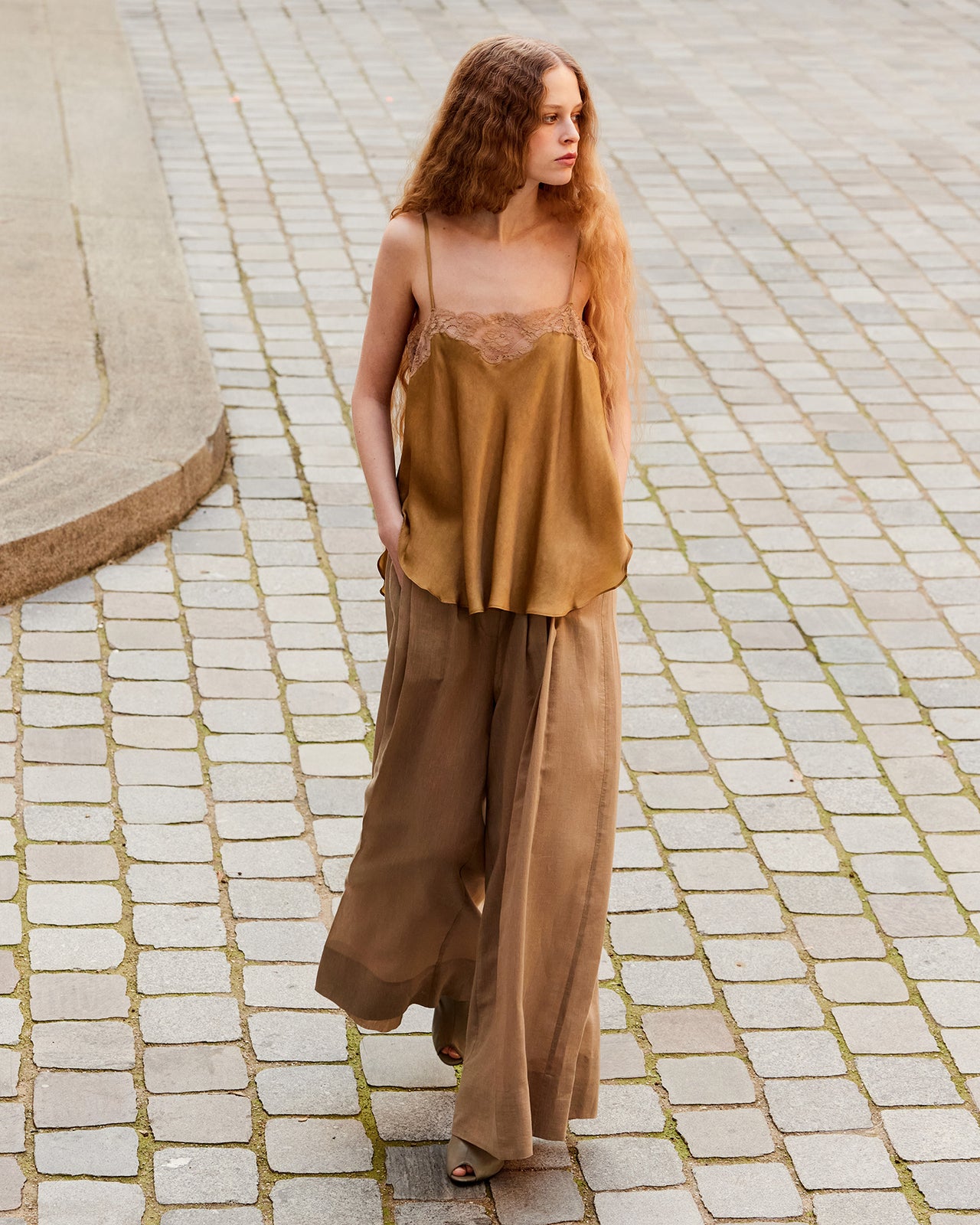 Top Mucha - Jaune - Image 1