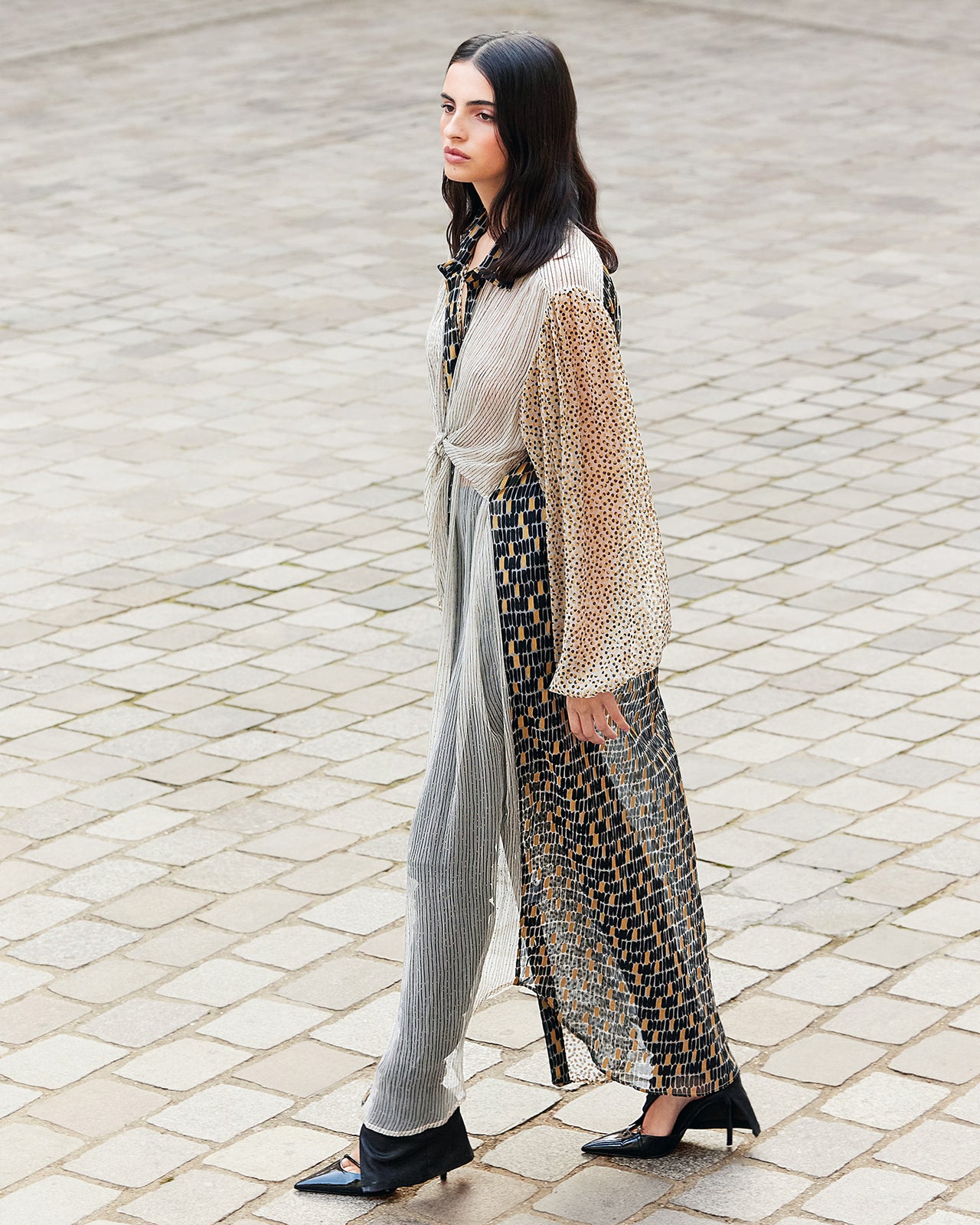 Dress Samiba - Beige - Image 3