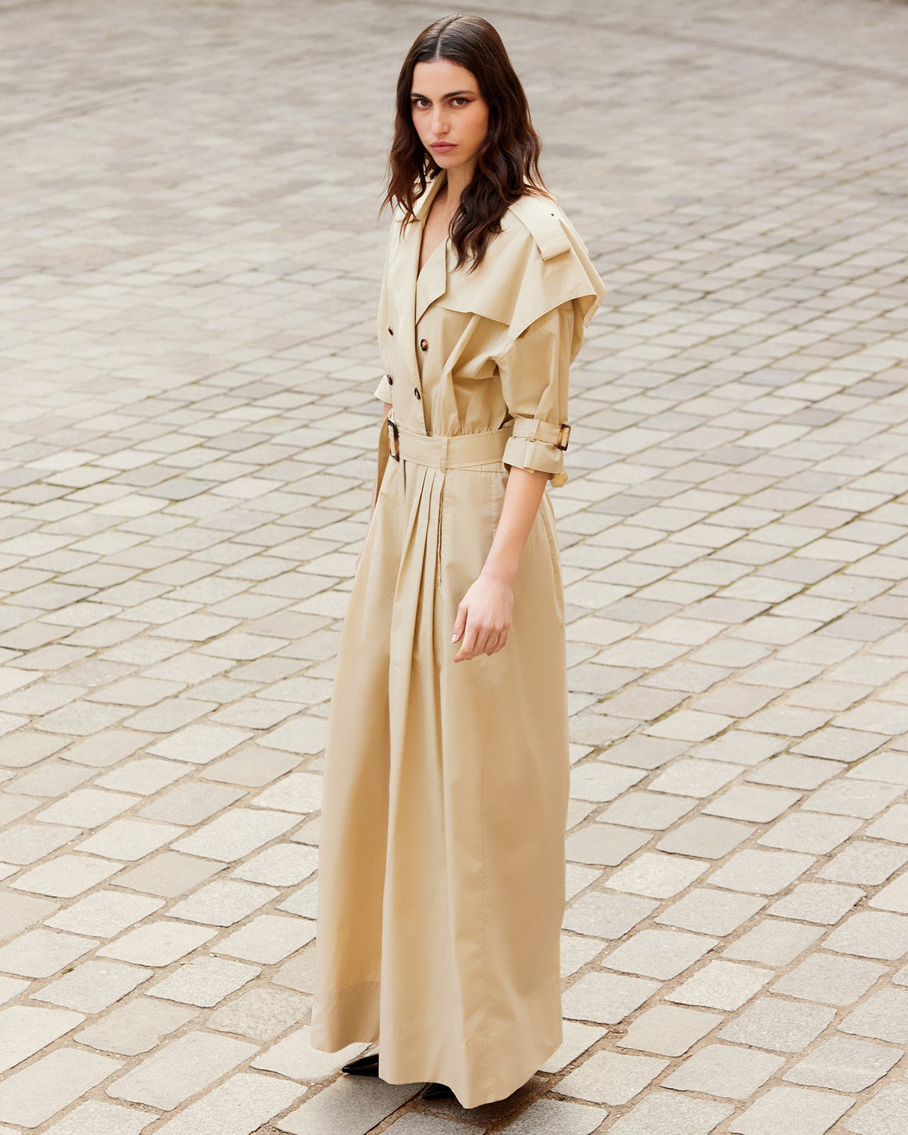 Combinaison Silvane - Beige : Combinaison pantalon beige inspirée du trench Mes Demoiselles - Image 4