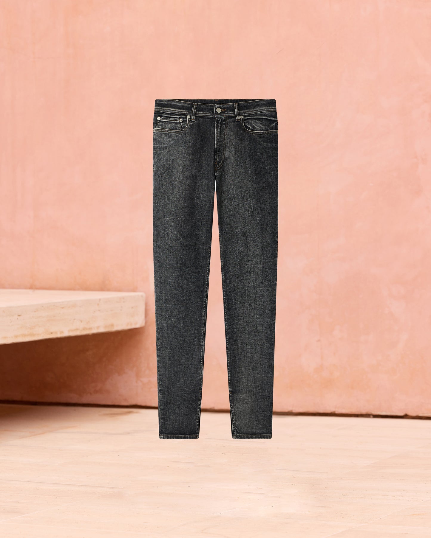 Taylor Jeans - Washed Black