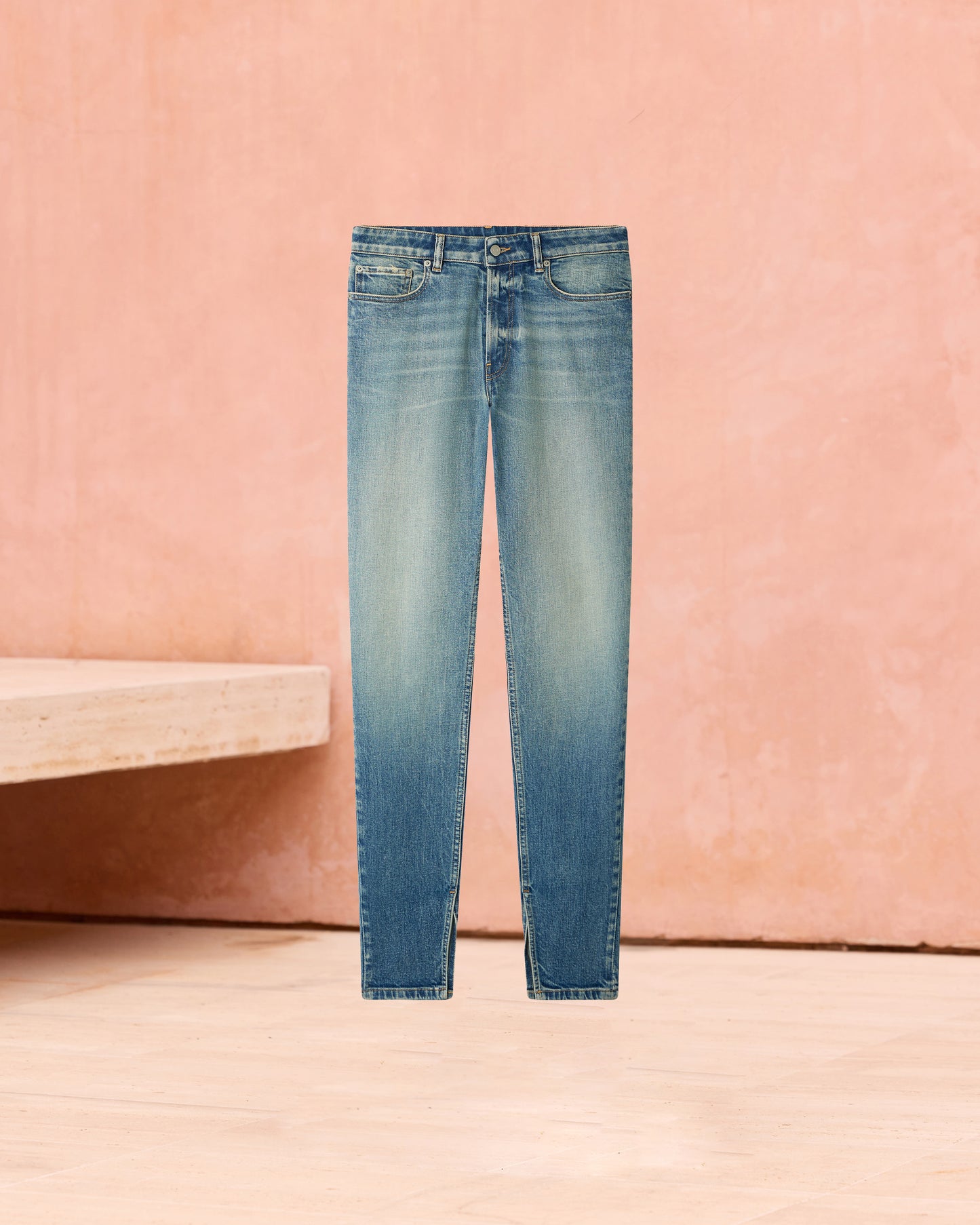 Taylor Jeans - Washed Blue