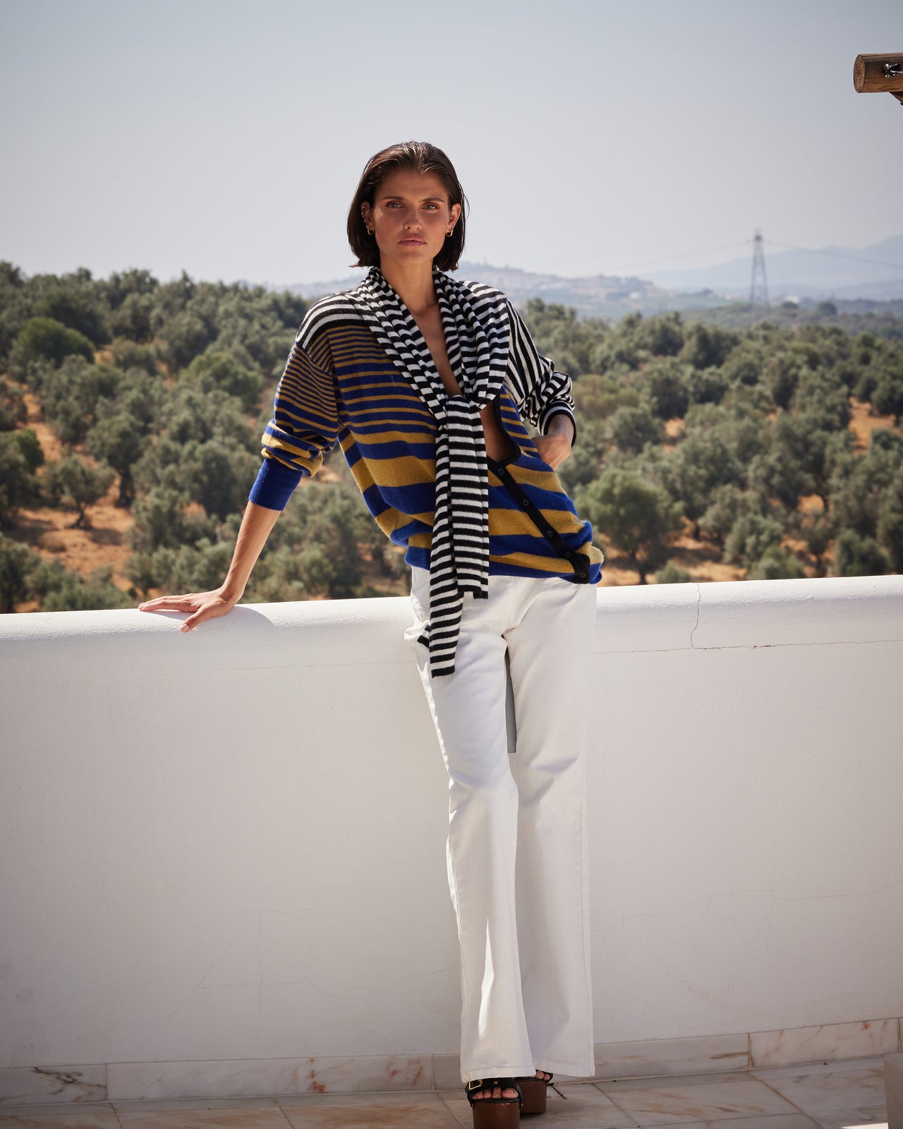 Cardigan asymétrique en cachemire et soie - écharpe intégrée : Pulls & gilets Mes Demoiselles - Image 1