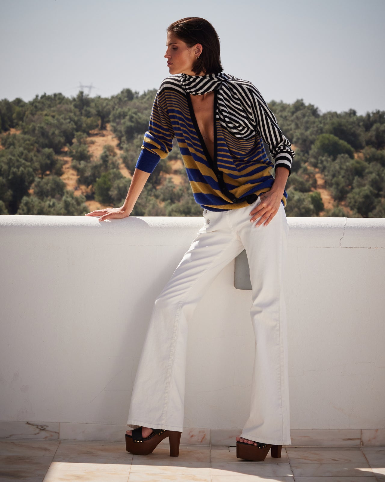 Pull Cashima Bleu Marine : Cardigan asymétrique en cachemire et soie écharpe intégrée Mes Demoiselles - Image 6