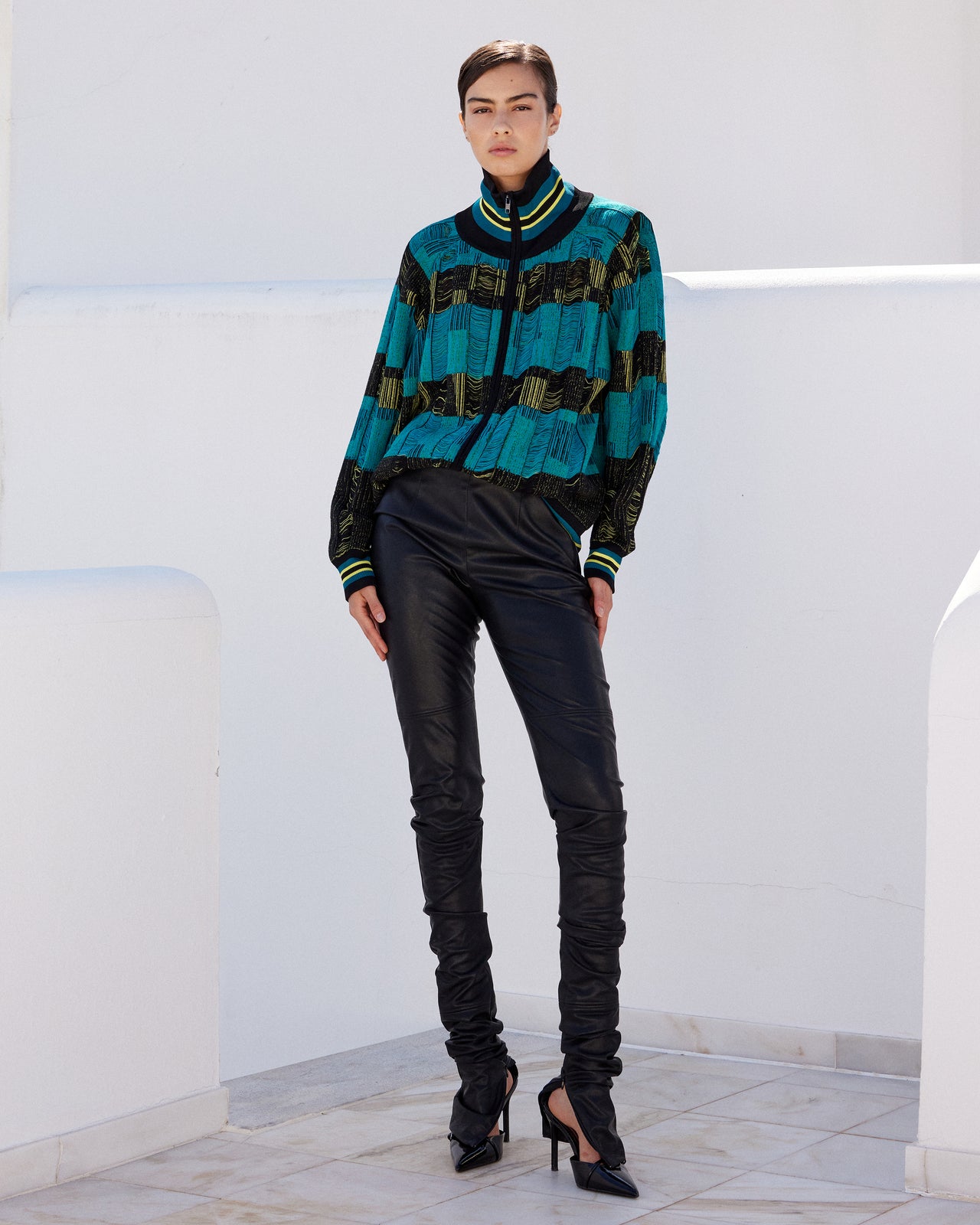 Sweater zippé en tricot dégradé -Turquoise noir et ocre : Manteaux & vestes Mes Demoiselles - Image 1