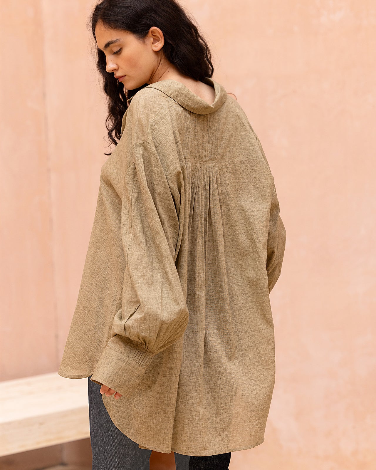 Chemise Opal - Beige : Chemise en coton biege structurée Mes Demoiselles - Image 5