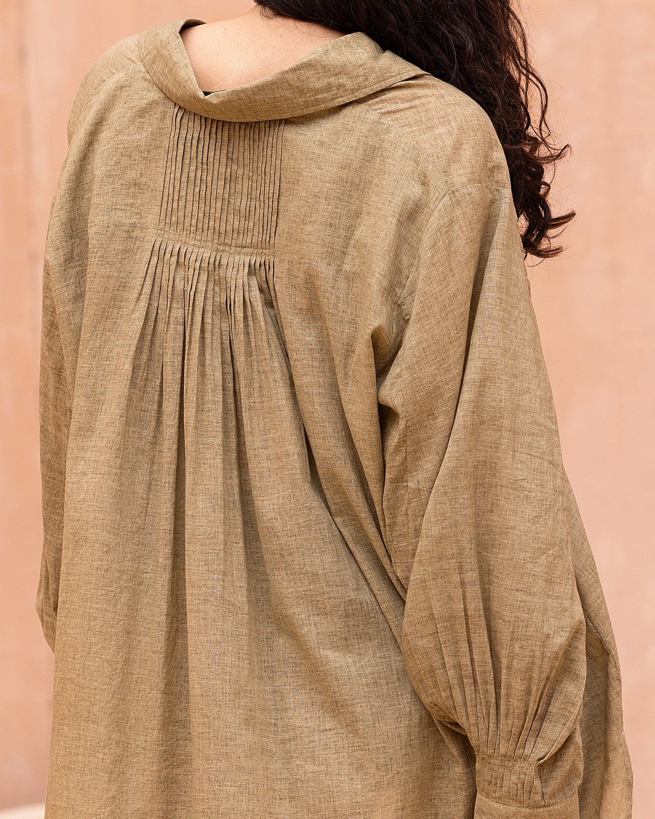 Chemise Opal - Beige : Chemise en coton biege structurée Mes Demoiselles - Image 6