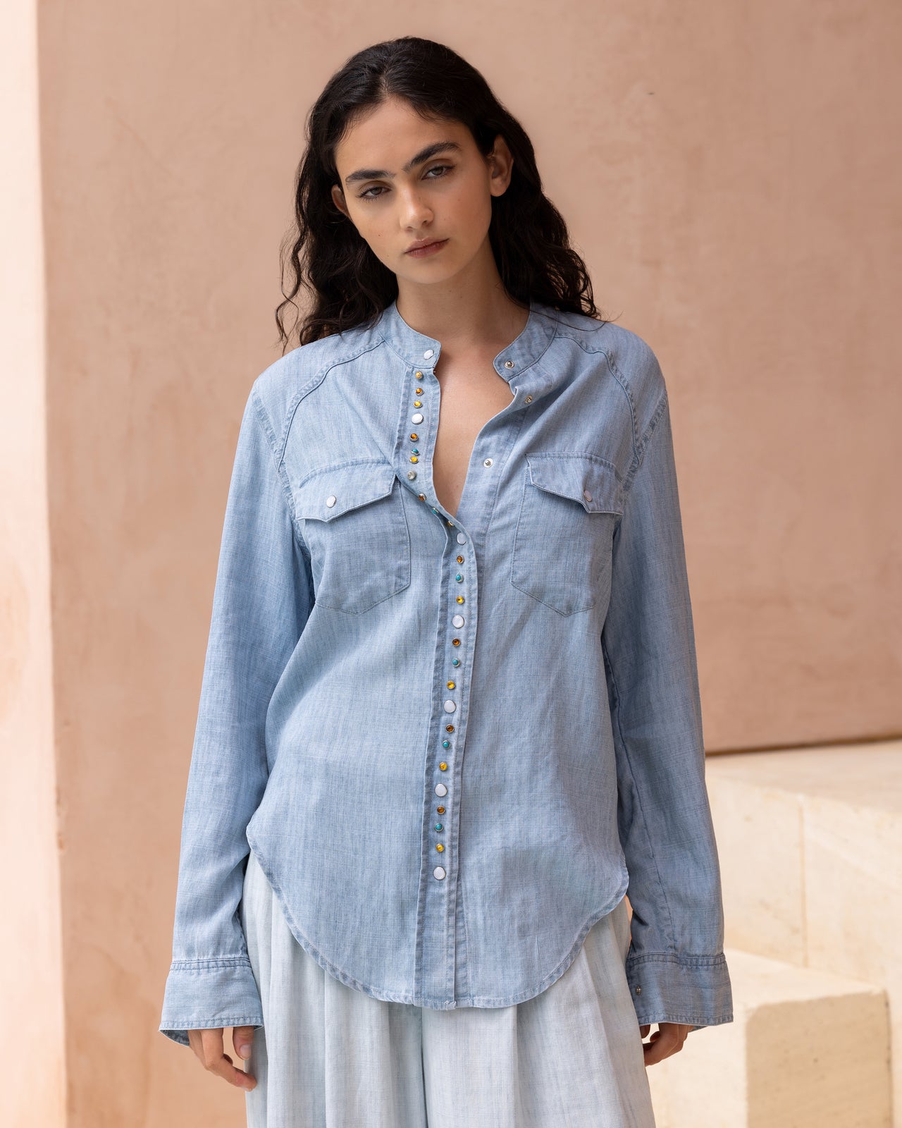 Chemise souple en tencel et lin bleu ciel : Chemises & tops Mes Demoiselles - Image 3