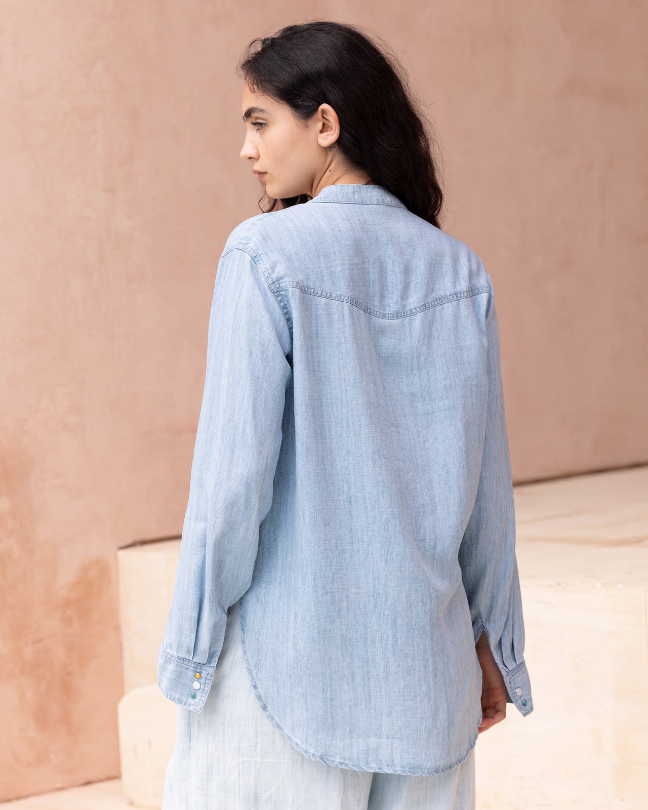 Chemise Plany - Bleu : Chemise souple en tencel et lin bleu ciel Mes Demoiselles - Image 4