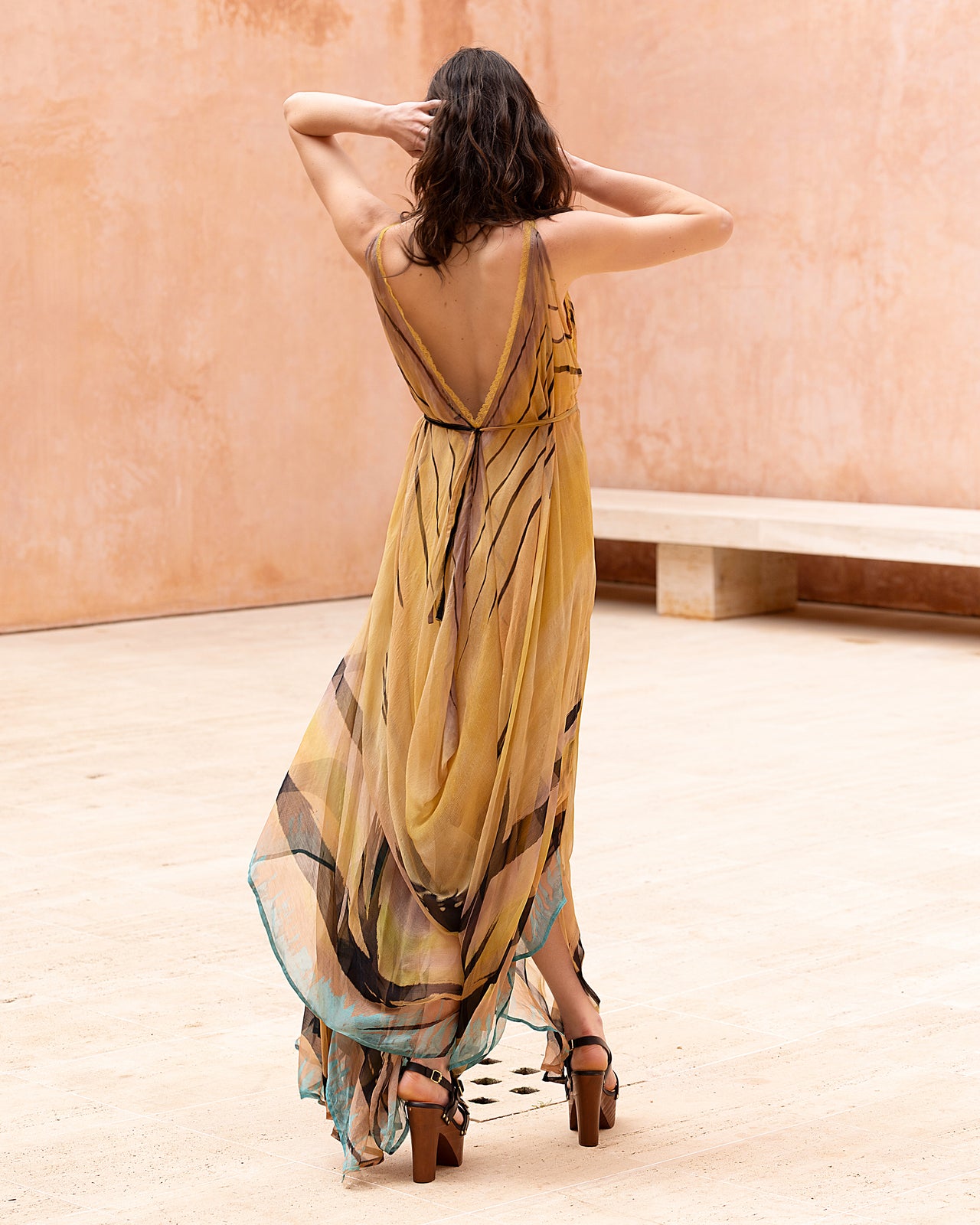 Robe Salaya - Sable : Robe vaporeuse en viscose chiffon Mes Demoiselles - Image 5