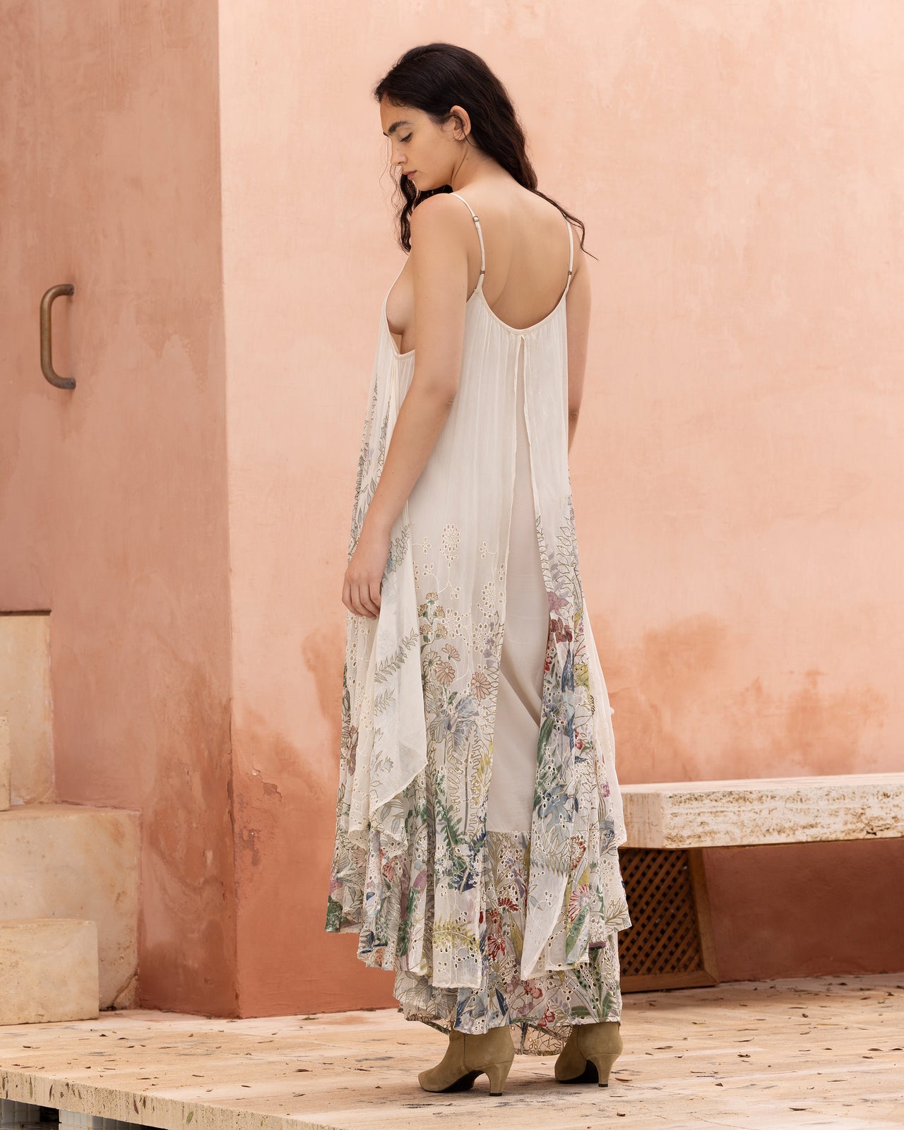 Robe Winter - Beige : Robe à fines bretelles en viscose gaufrée Mes Demoiselles - Image 5