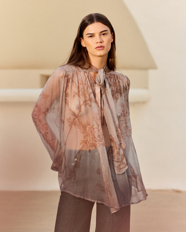 Blouse Game - Beige - Image 1