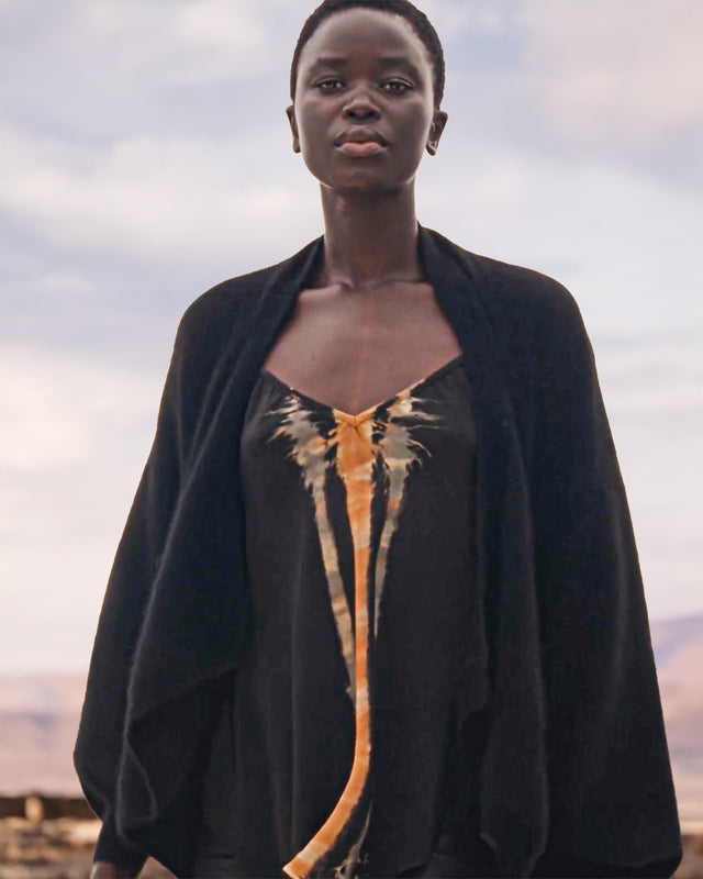 Cardigan boléro en laine mélangé de raccoon et cachemire – Noir - Pulls & gilets Mes Demoiselles - Image 1