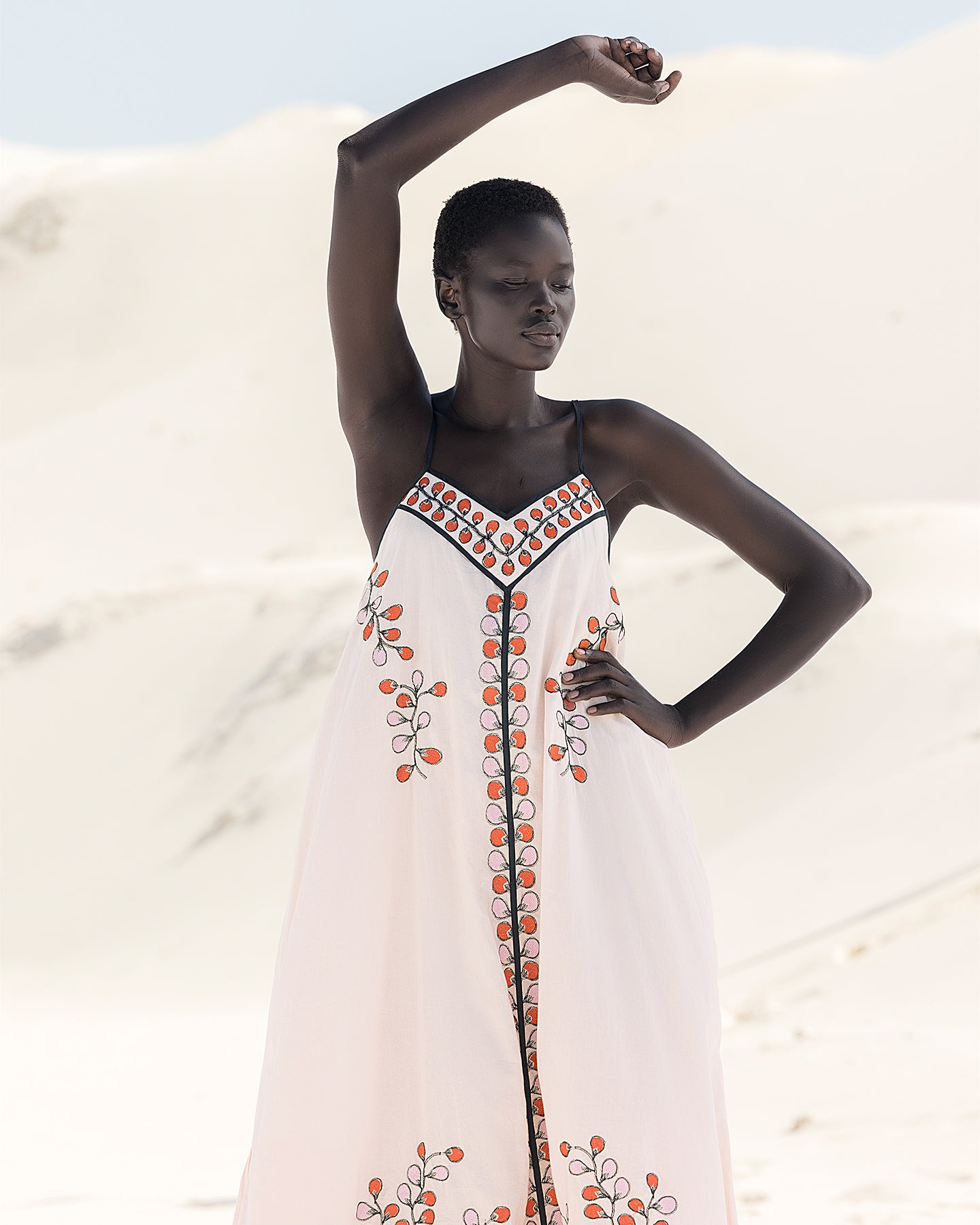 Dress Betta - Nude