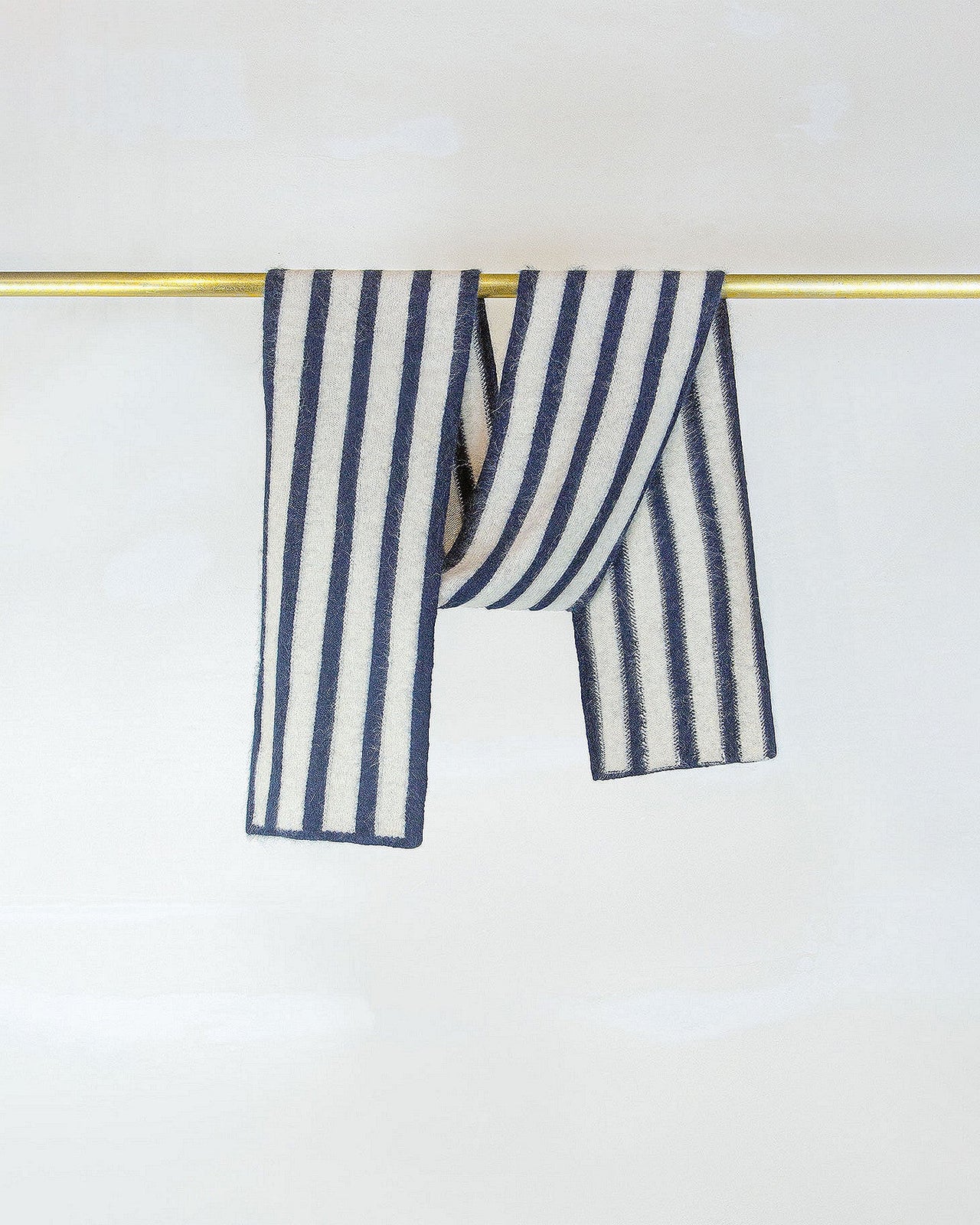 Écharpe Kala Ivoire bleu | Mes Demoiselles Paris - Image 1