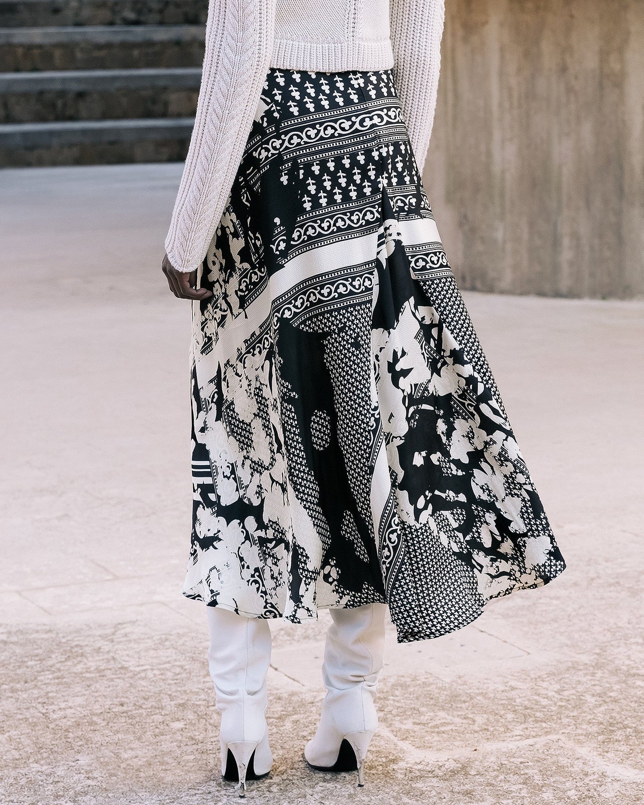 Jupe Wada Noir / Blanc | Mes Demoiselles Paris - Image 3