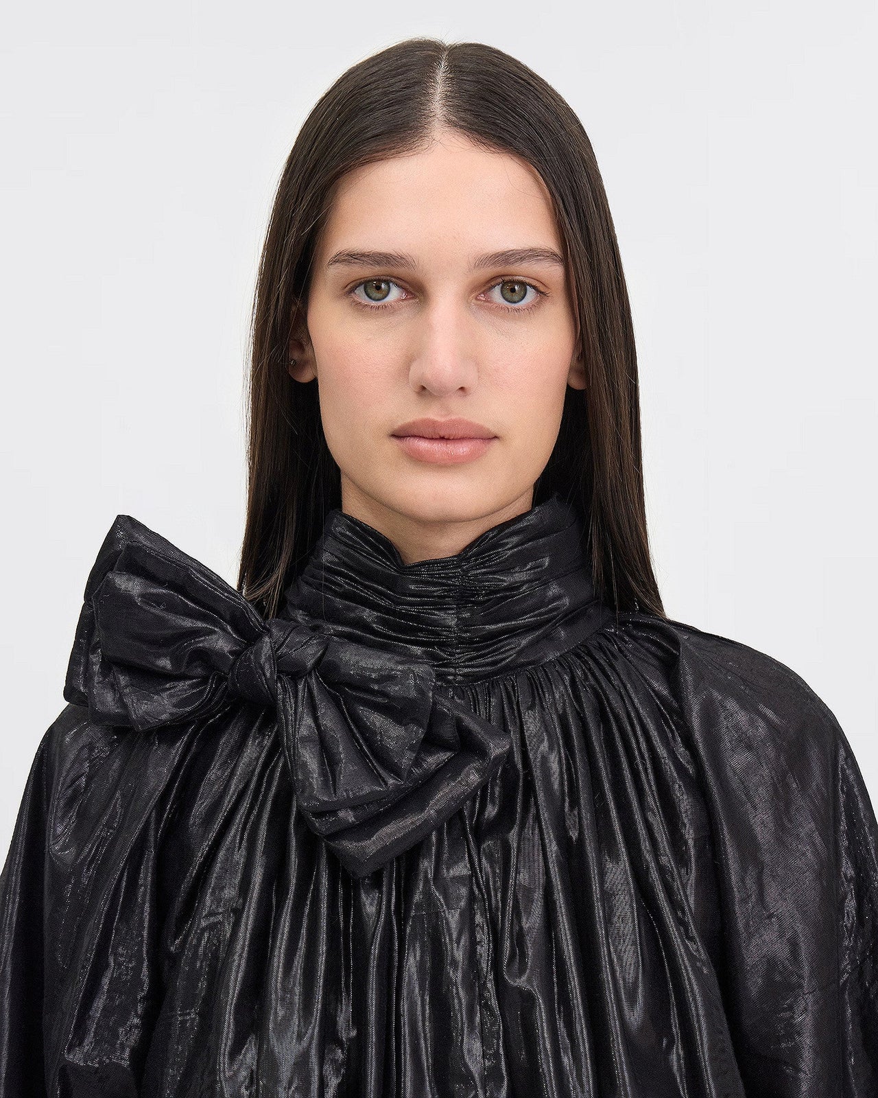 Blouse Virginie - Noir : Blouse courte en fil lurex tissé noir Mes Demoiselles - Image 4