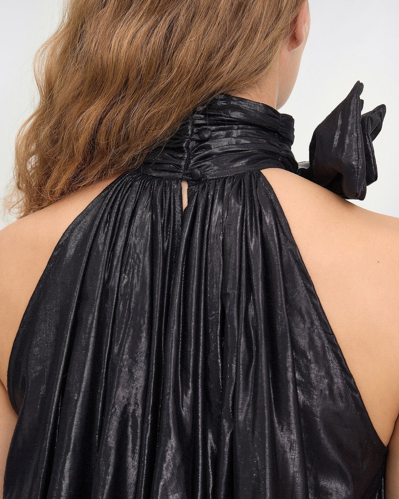 Robe Venus - Noir : Robe féminine courte en fil lurex tissé noir Mes Demoiselles - Image 5