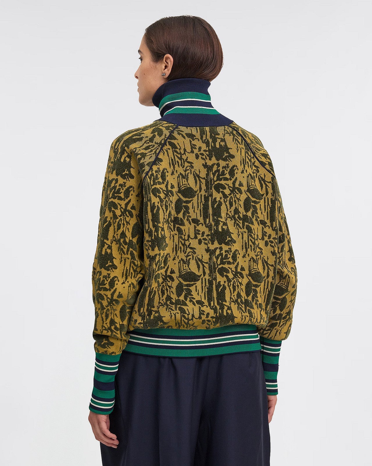 Veste Banaj - Kaki : Veste au look sportif en jacquard de velours Mes Demoiselles - Image 4