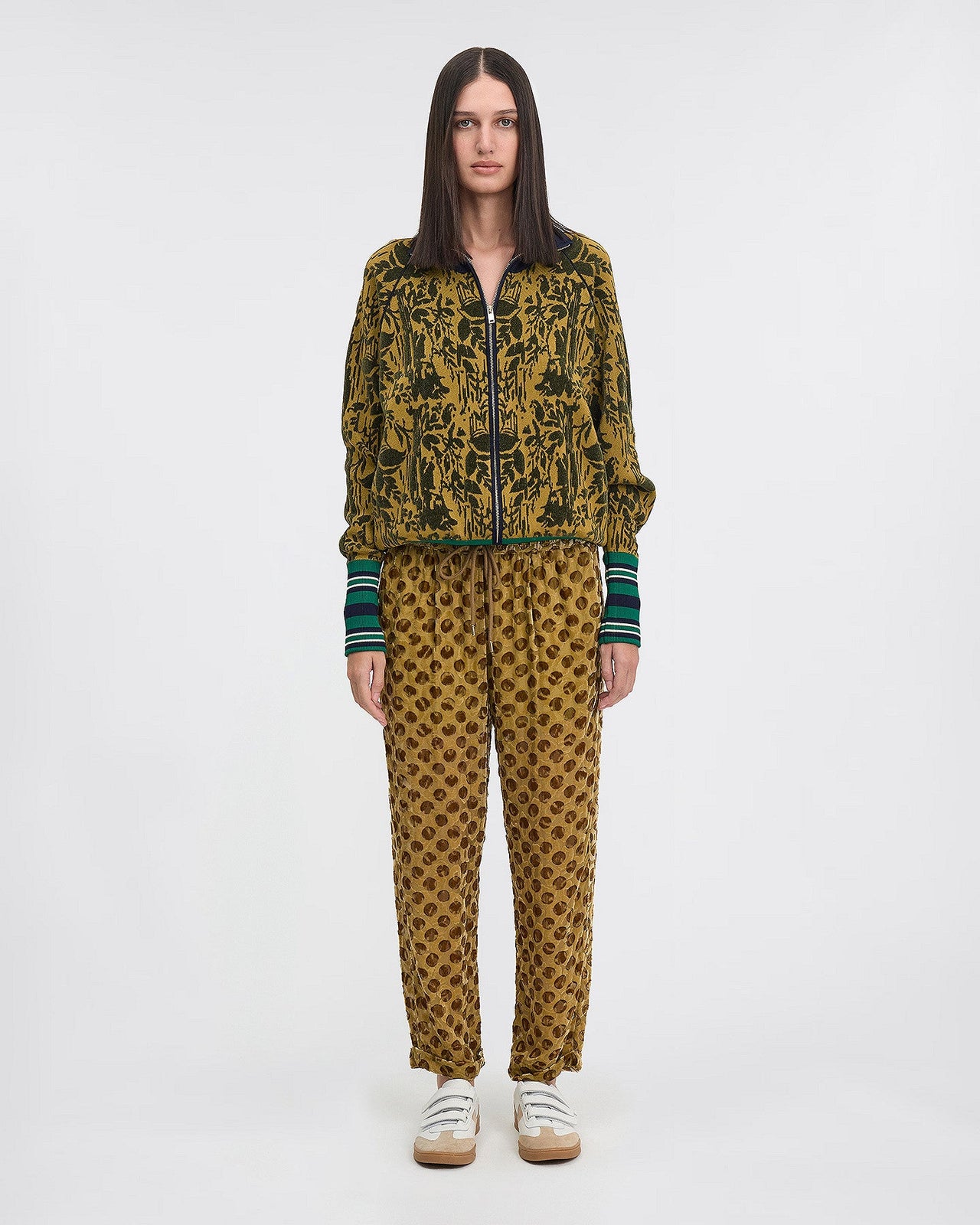 Pantalon en velours de soie dévoré kaki ocre : Pantalons & combinaisons Mes Demoiselles - Image 1