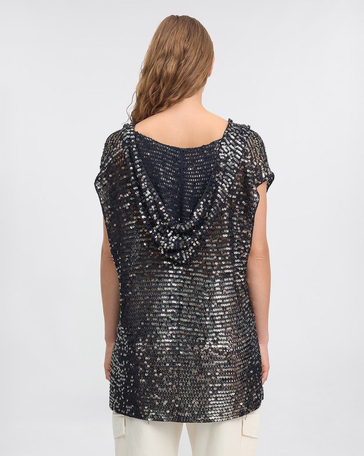 Pull Caspian - Noir : Sweater à capuche en sequins kaki clair Mes Demoiselles - Image 4