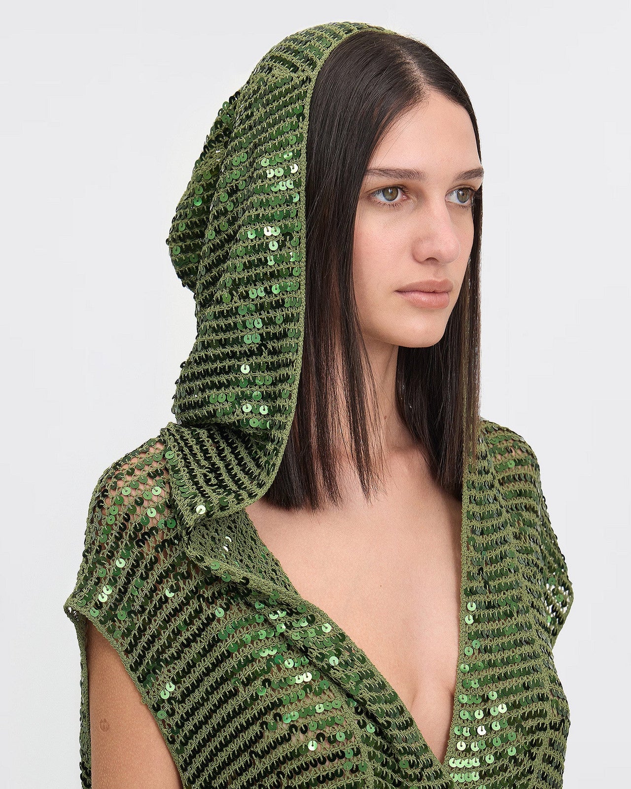 Pull Caspian - Kaki : Sweater à capuche en sequins kaki clair Mes Demoiselles - Image 5