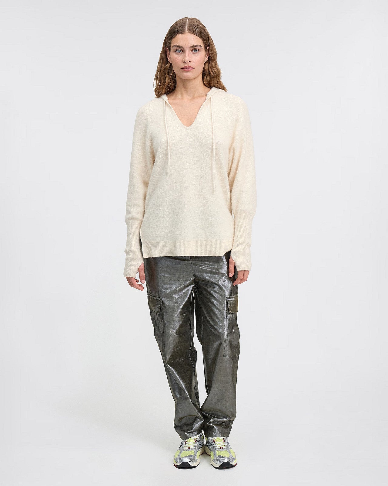 Pull à capuche en maille de raccoon marron : Pulls & gilets Mes Demoiselles - Image 1