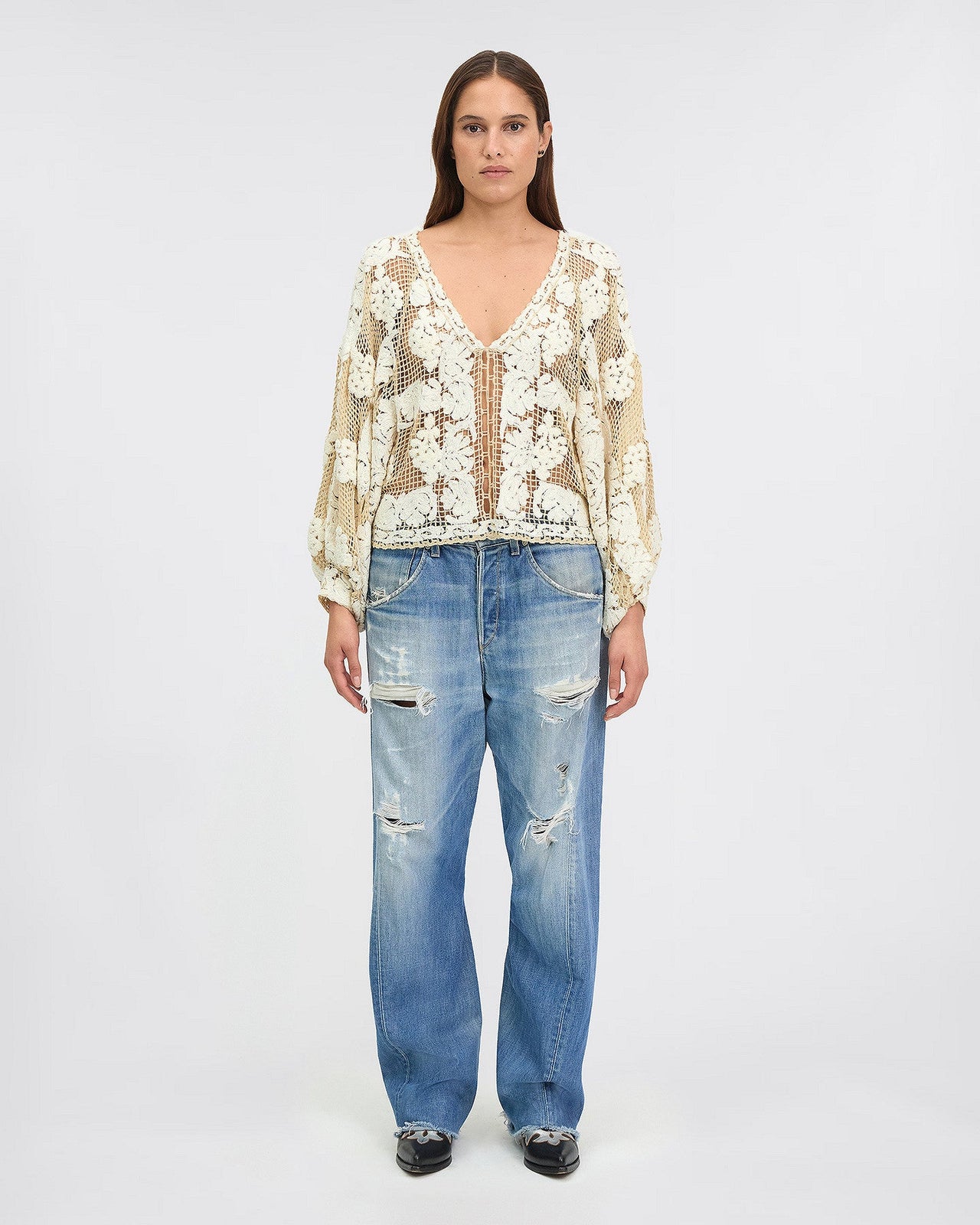 Pull court au crochet ivoire : Pulls & gilets Mes Demoiselles - Image 1