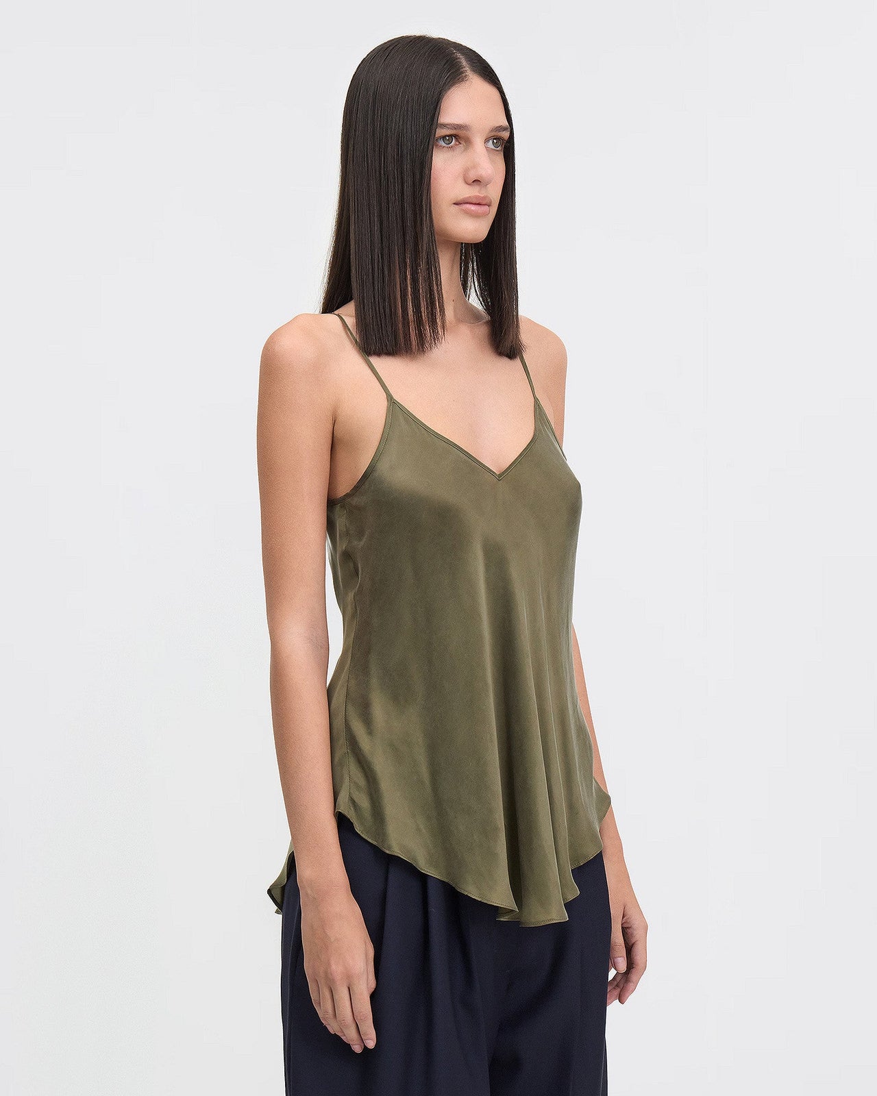 Top turquoise à fines bretelles en cupro mélangé : Chemises & tops Mes Demoiselles - Image 3