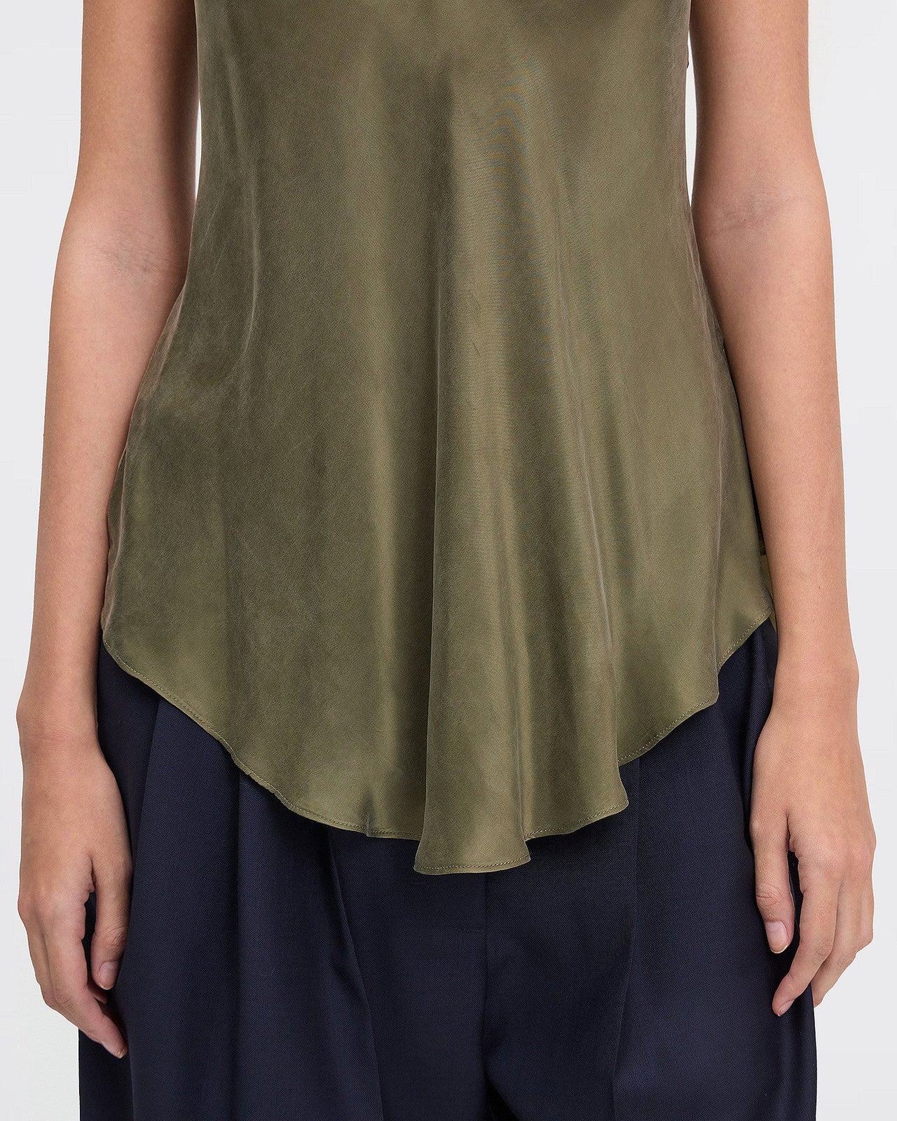 Top Majoris - Kaki : Top turquoise à fines bretelles en cupro mélangé Mes Demoiselles - Image 5