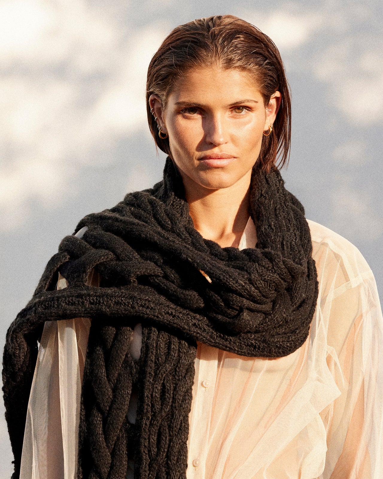 Manan Scarf - Black - Image 2