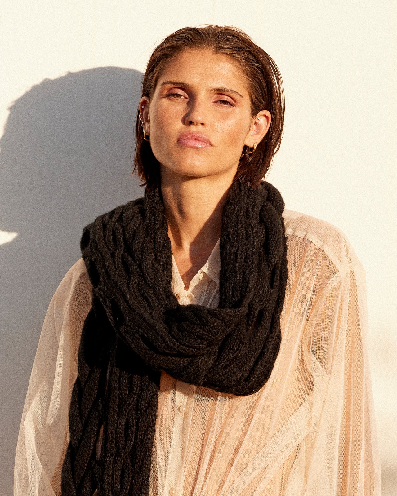 Manan Scarf - Black - Image 4