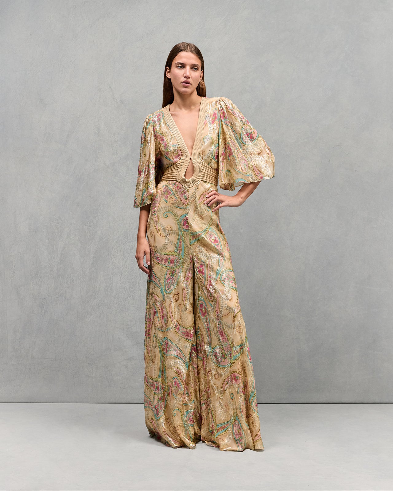 Combinaison pantalon en viscose lurex doré : Pantalons & combinaisons Mes Demoiselles - Image 1