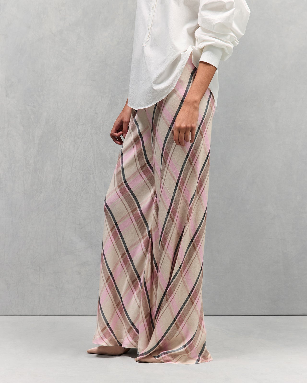 Pantalon souple en flanelle rose et beige : Pantalons & combinaisons Mes Demoiselles - Image 3