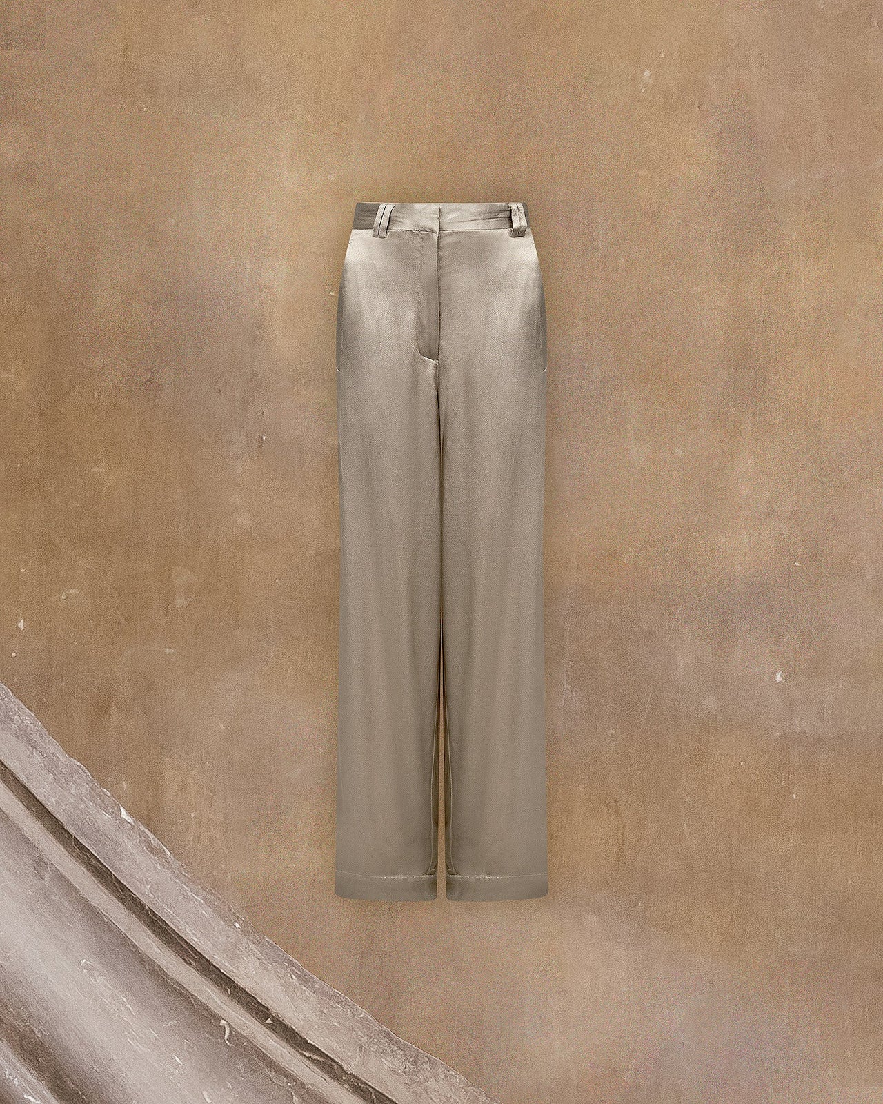 Pantalon kaki long et ample avec poches côtés : Pantalons & combinaisons Mes Demoiselles - Image 1