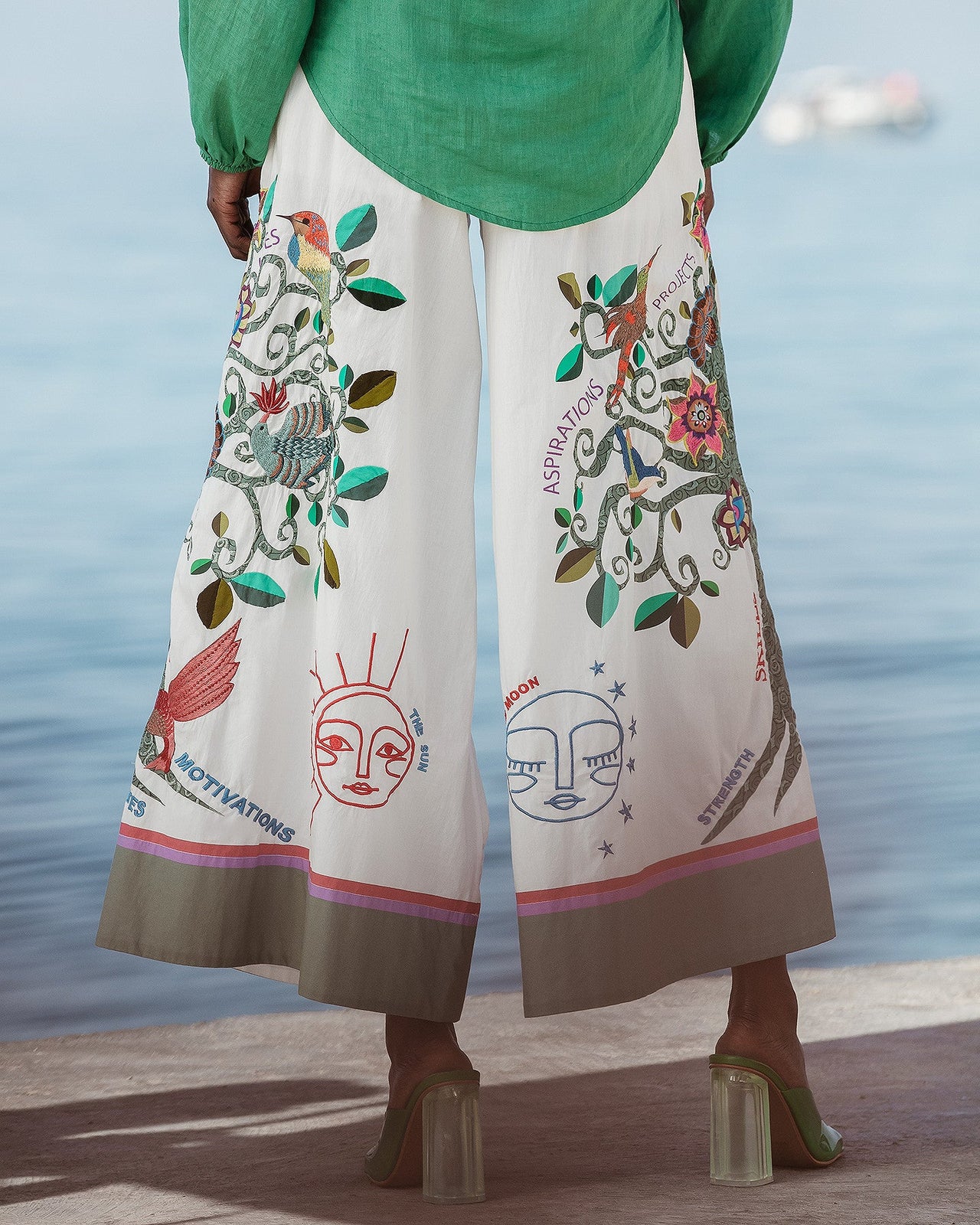 Pantalon Tophora - Vert : Pantalon large et long en popeline brodée Mes Demoiselles - Image 4