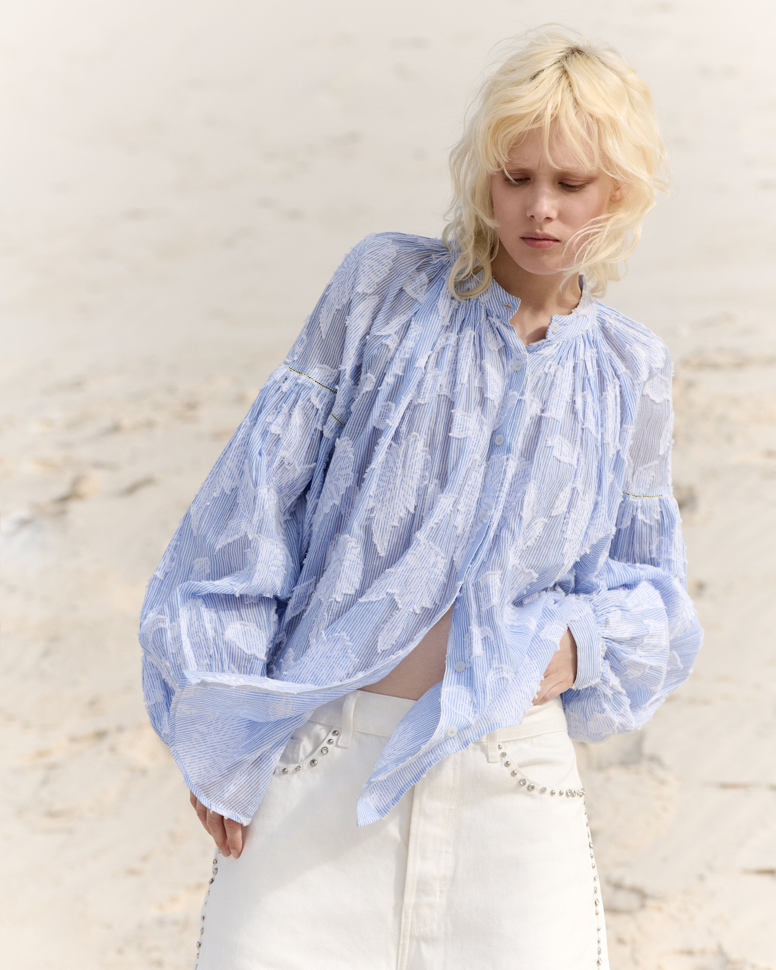 MES DEMOISELLES... Paris メドモアゼル　バルーンカットソー　ブルー Mes Demoiselles Paris ® | Official site