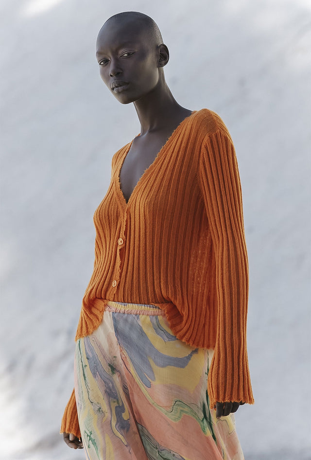 Cardigan orange vif en maille côtelée, idéal pour soirées fraîches - Pulls & gilets Mes Demoiselles - Image 3