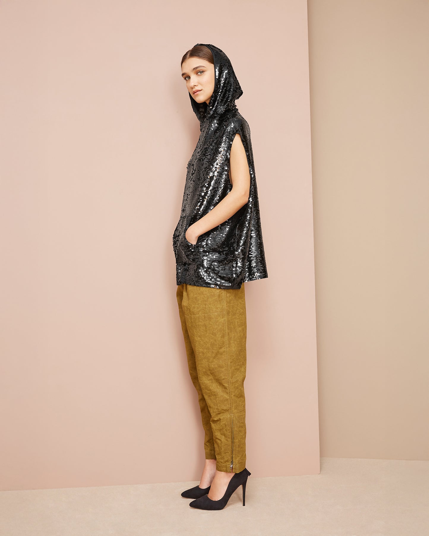Rihanna Top - Black