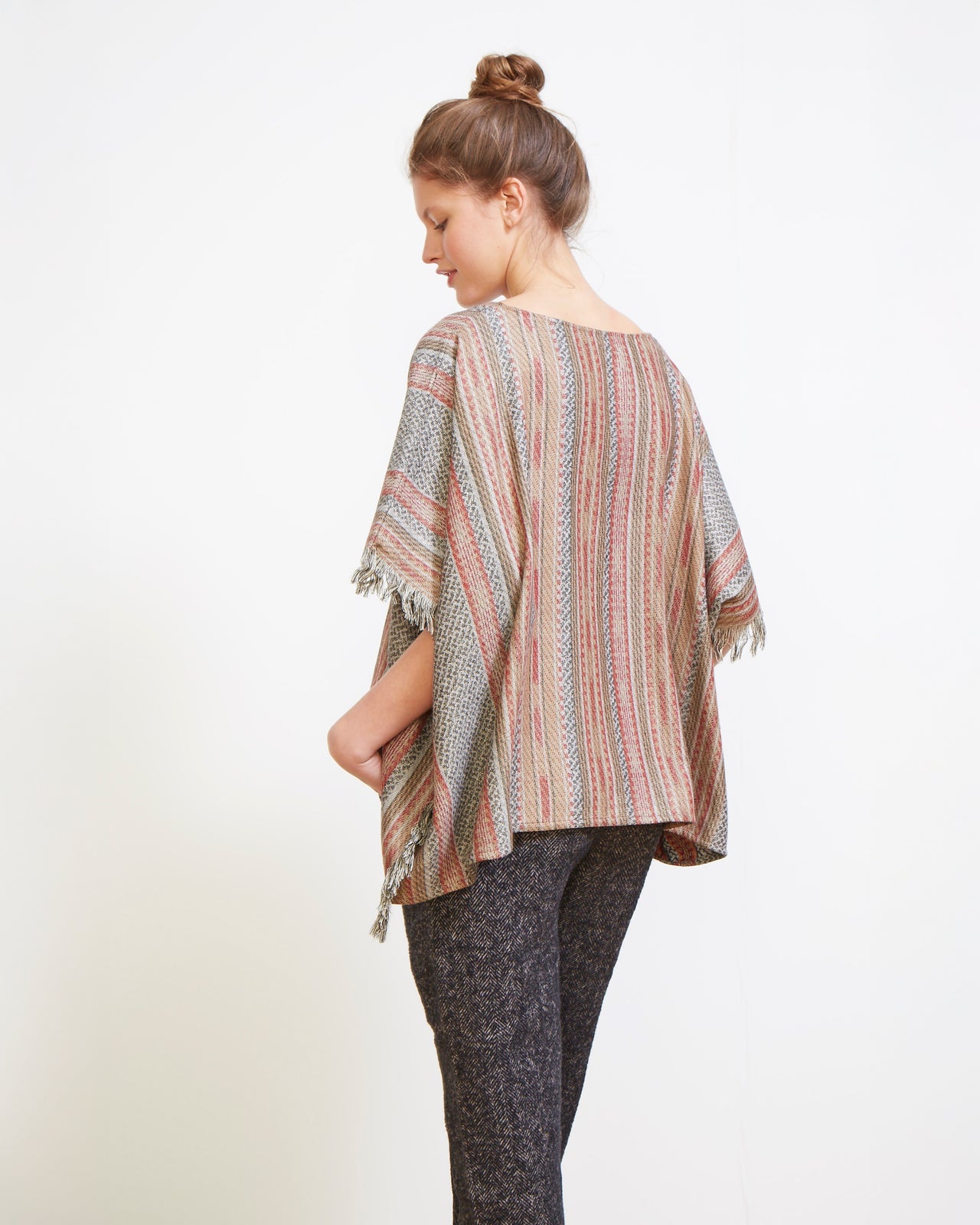 Scala Poncho - Red - Image 2