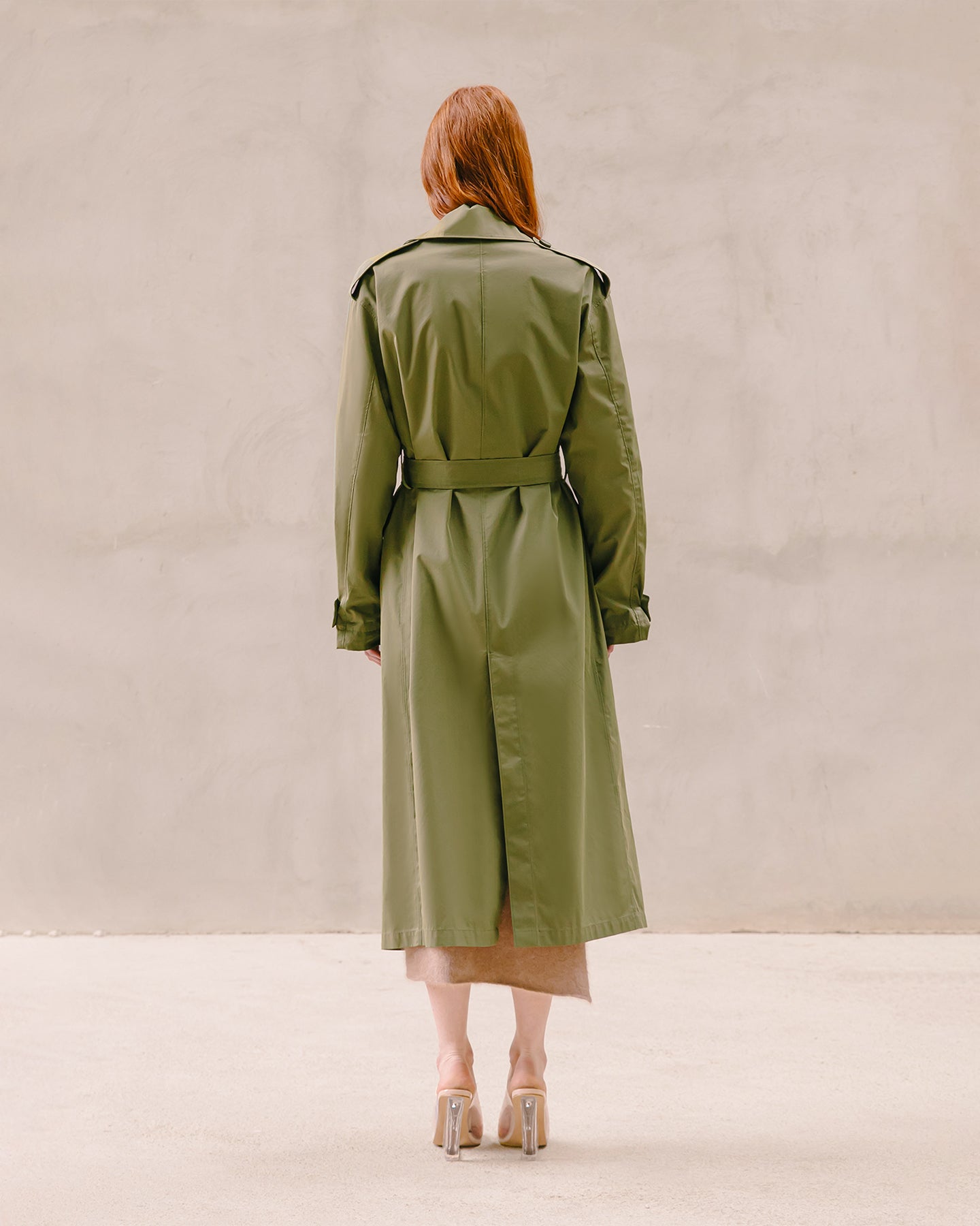 Trench - coat kaki fluide, classique revisité, longueur maxi chic - Manteaux & vestes Mes Demoiselles