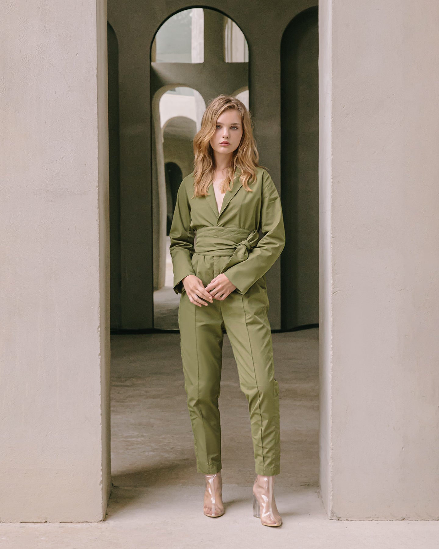 Ceinture Clarissa - Kaki : Large ceinture kaki, corset, matelassée, style audacieux Mes Demoiselles