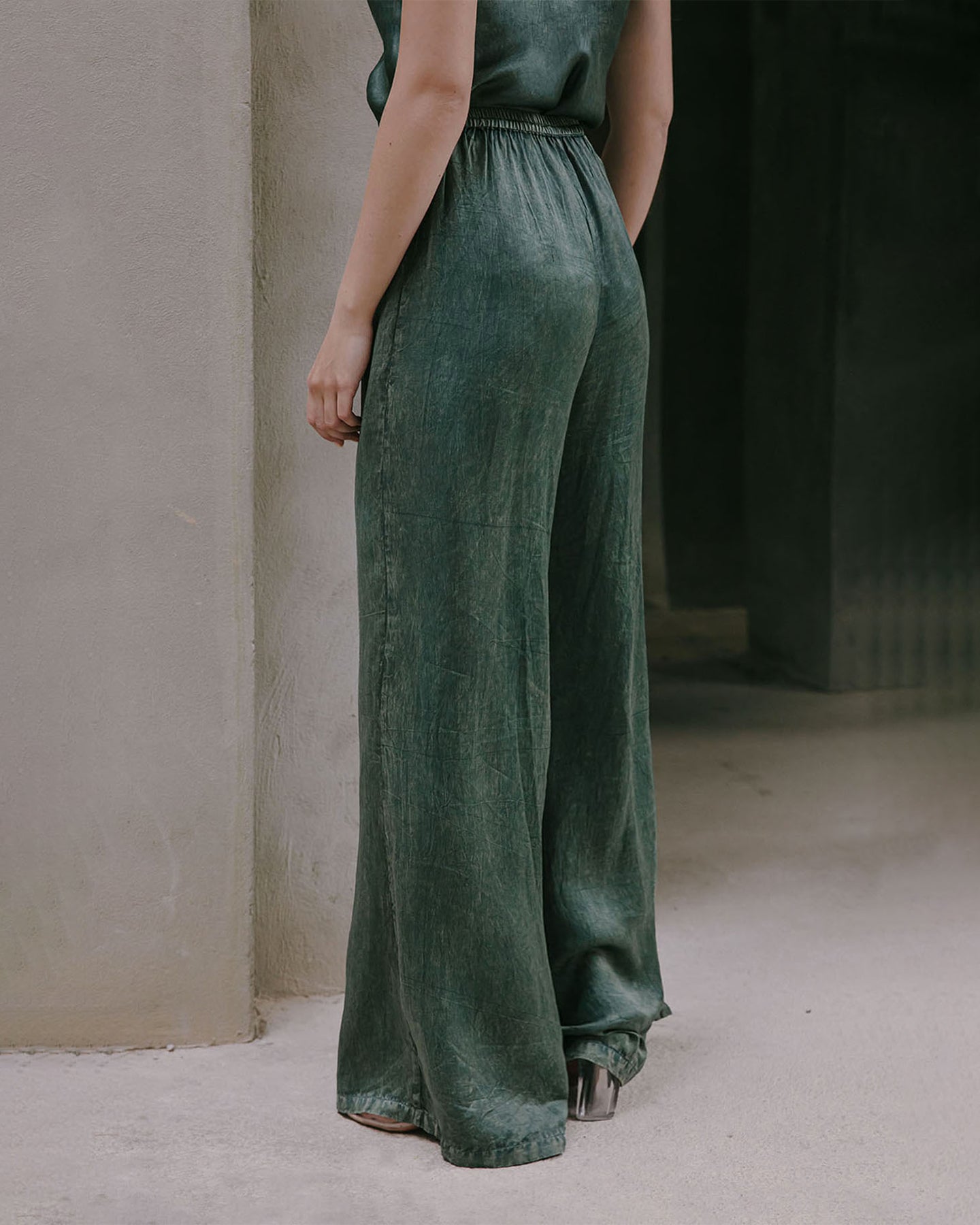 Pantalon fluide vert sapin, élégant et décontracté - Pantalons & combinaisons Mes Demoiselles