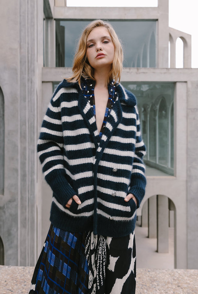 Cardigan rayé marin chic 100% Raccoon, luxueux et enveloppant - Pulls & gilets Mes Demoiselles - Image 1