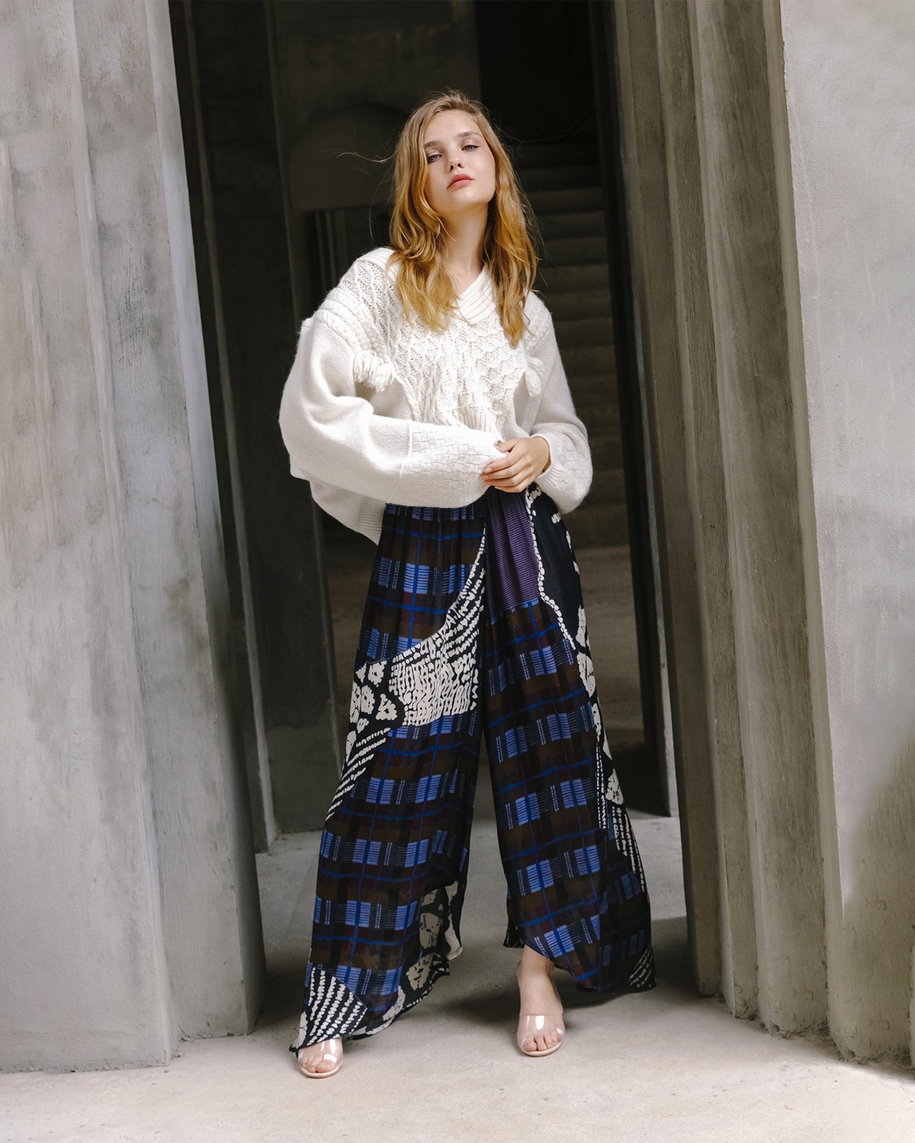 Kiruna Sweater - Ivory - Image 11