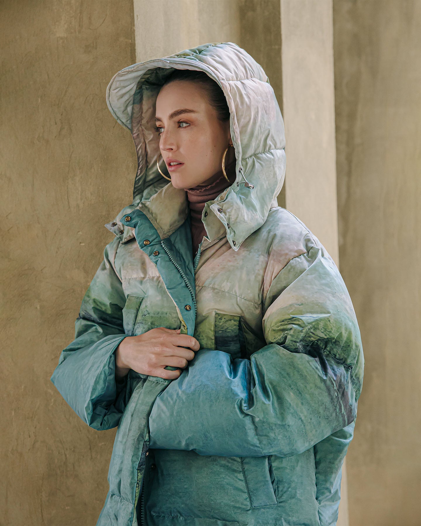 Manteau Mir - Vert : Doudoune "Mir" chaude, imprimé dégradé, coupe mi - longue Mes Demoiselles